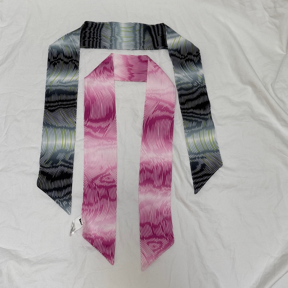 Women’s Nike Pink & Black Patterned Sports Tie Headband w/ Neon Logo. One size - Picture 2 of 9
